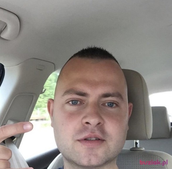 Adrian, Male, 36, Basingstoke, Wielka Brytania: 1