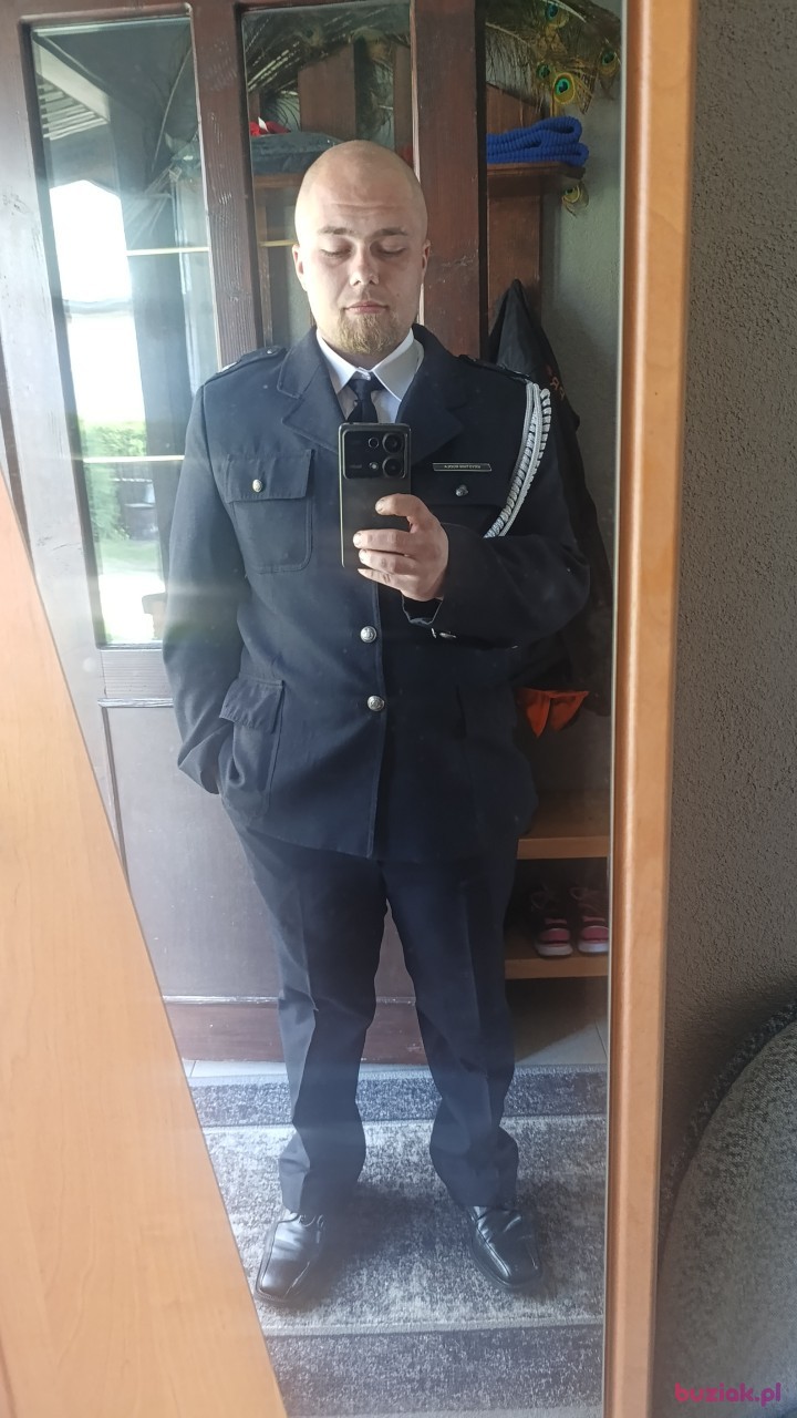 KKK, Mężczyzna, 23, Krosno, Polska: 1