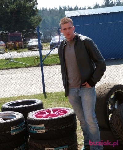 mikkol92, Male, 32, Leszno, Polska: 1