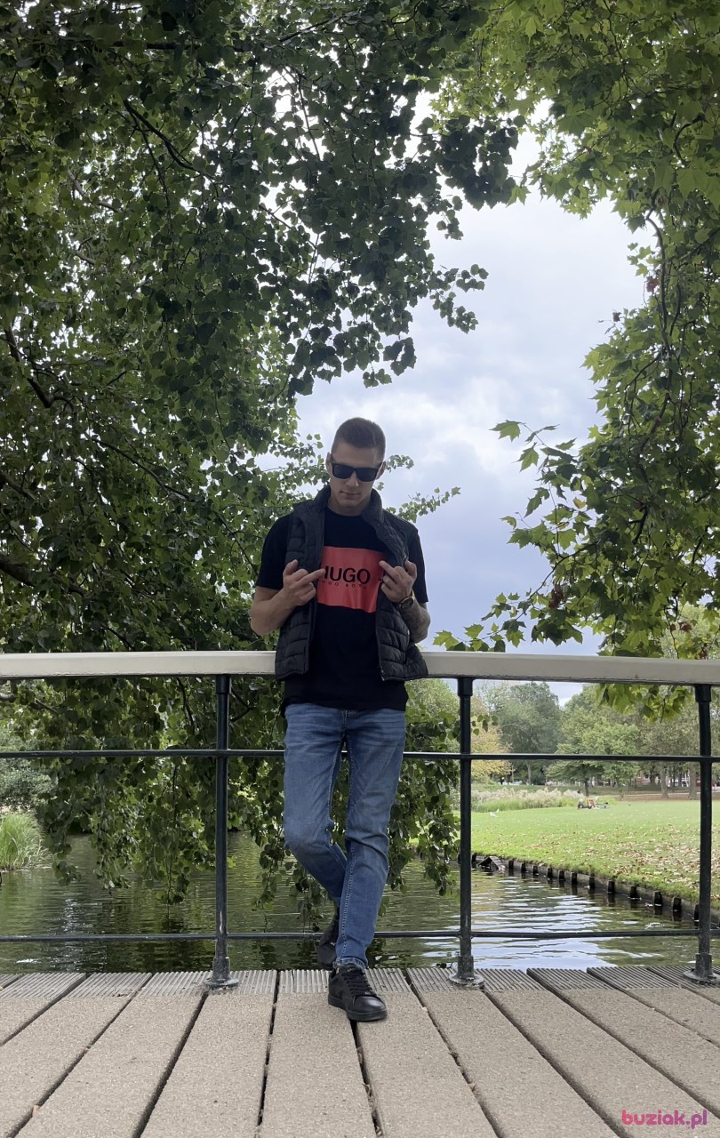 Wiktor, Mężczyzna, 24, Rotterdam South Holland Province, Holandia: 1