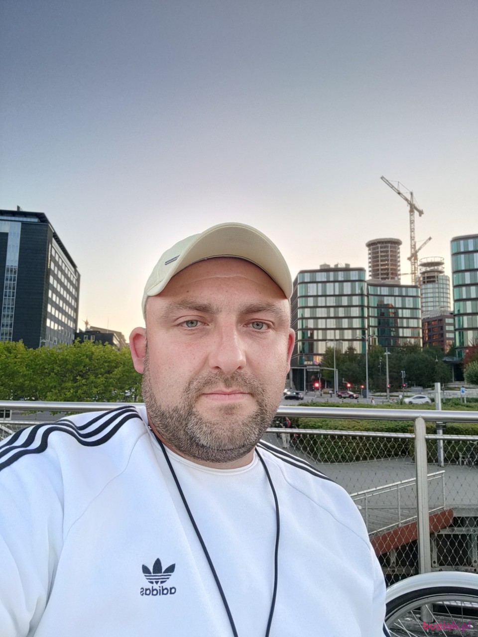 Rob, Male, 39, Przemyśl, Polska: 1