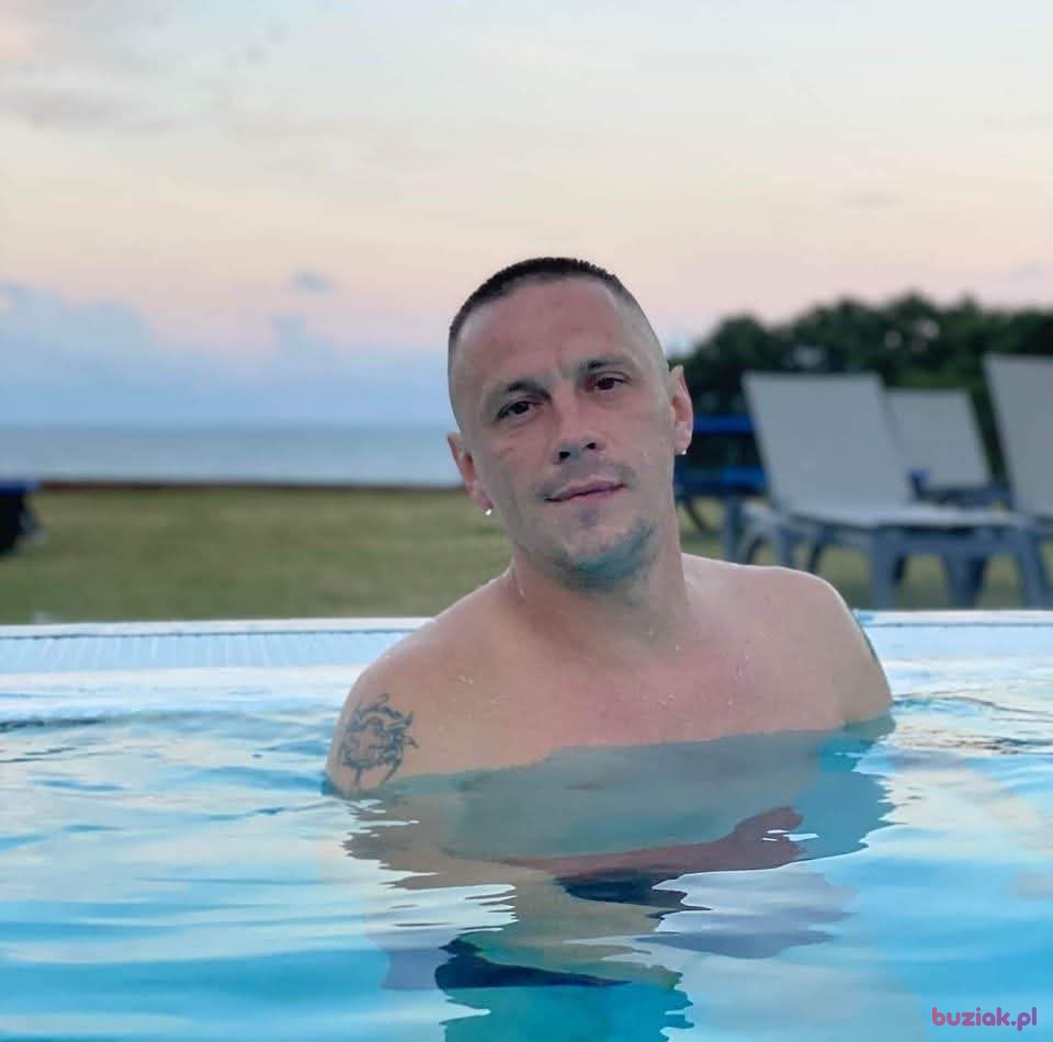 Artursam, Mężczyzna, 43, York, Wielka Brytania: 1