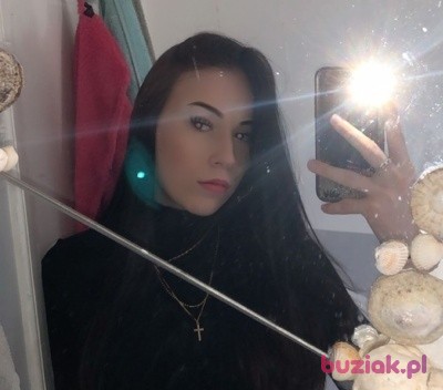 Klaudia, Female, 21, Kinross, Wielka Brytania: 1