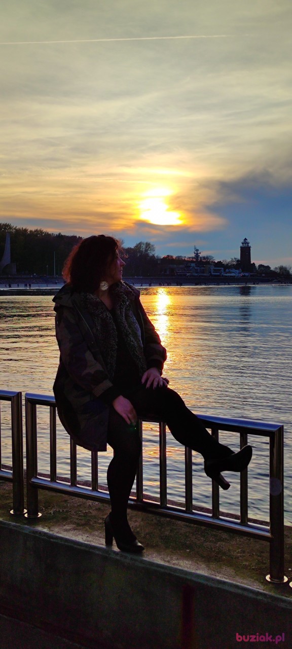 JULIA, Kobieta, 44, Poznań, Polska: 1
