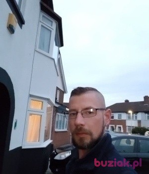 Pumbenas, Male, 46, Bedford, Wielka Brytania: 1