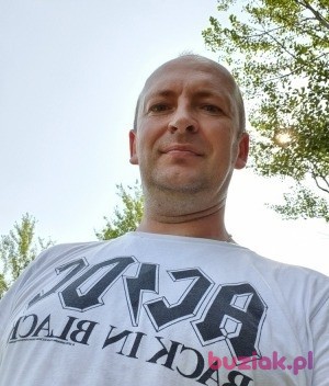 Piotr, Male, 43, Polska: 1