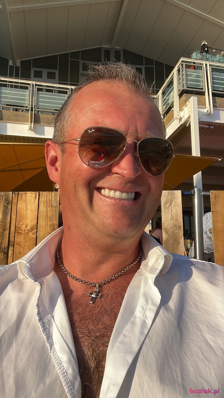 Adam, Male, 49, Southampton, Wielka Brytania: 1