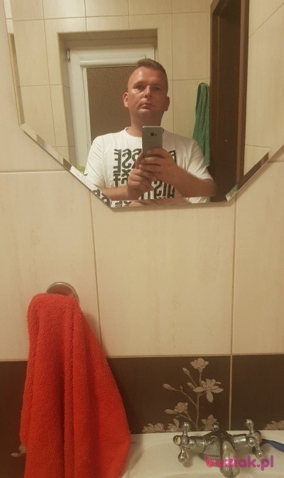 Kamil, Mężczyzna, 40, Ząbki, Polska: 1