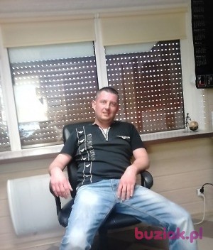Robin, Male, 42, Szwajcaria: 1
