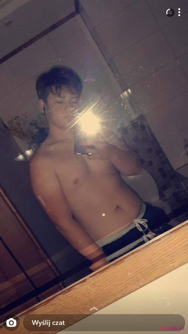 Kuba, Male, 26, Dynów, Polska: 1