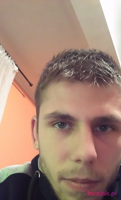 Adrian, Male, 30, Tuchola, Polska: 1