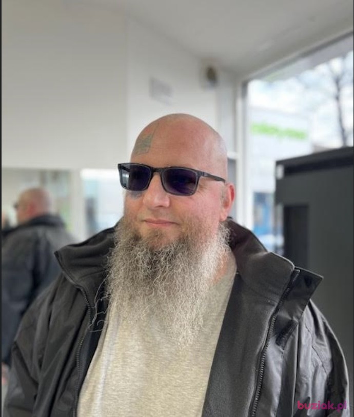 Maciej, Mężczyzna, 53, Tees Grove, Wielka Brytania: 1