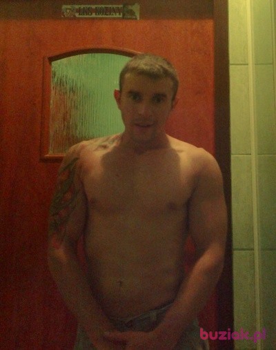 KrzysiuTychy89, Male, 36, Tychy, Polska: 1