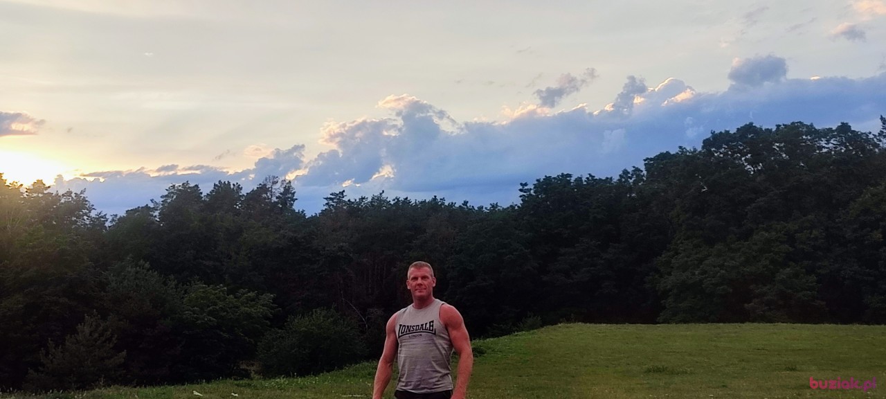 Sebastian, Mężczyzna, 37, Poznań, Polska, Zdjęcie: 1