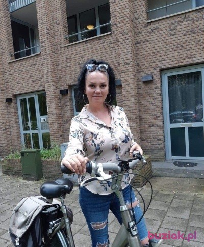 Lucja, Kobieta, 44, Holandia, Zdjęcie: 2