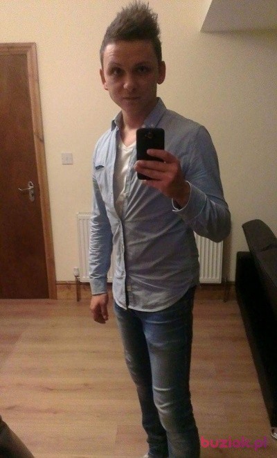 bartoo28, Male, 37, Wielka Brytania: 1