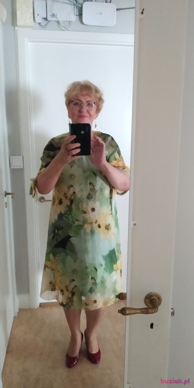 Nowinka, Kobieta, 61, Szwecja: 1