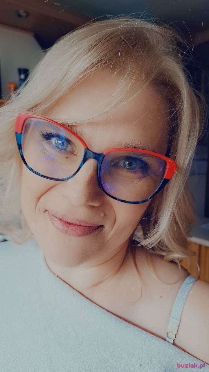 Iza, Kobieta, 44, Łódź, Polska: 1