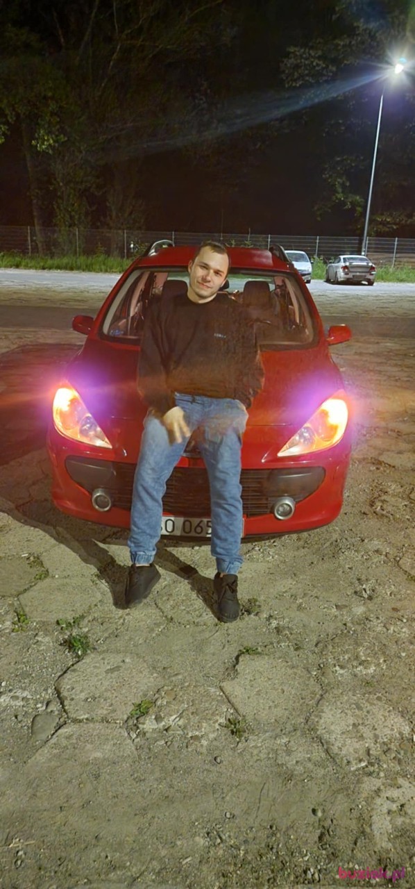 Wwwwww, Mężczyzna, 30, Sosnowiec, Polska: 1