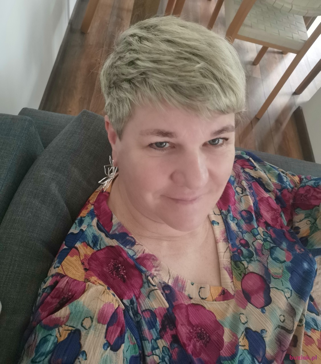 Samotna, Kobieta, 60, Haga, Holandia, Zdjęcie: 1