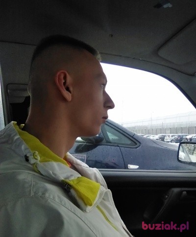 Robert , Mężczyzna, 30, Toruń, Polska: 1