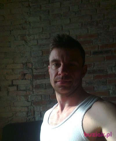 arthhur, Mężczyzna, 40, Wielka Brytania: 1