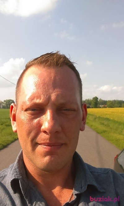Tomek, Male, 42, Płock, Polska: 1