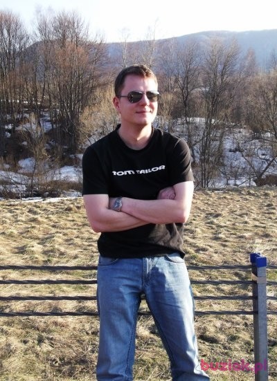 Łukasz, Male, 36, Wielka Brytania: 1
