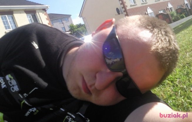 bartek, Male, 37, Irlandia: 1