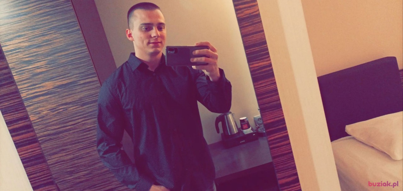 Konrad, Male, 30, Tilburg, Holandia: 1