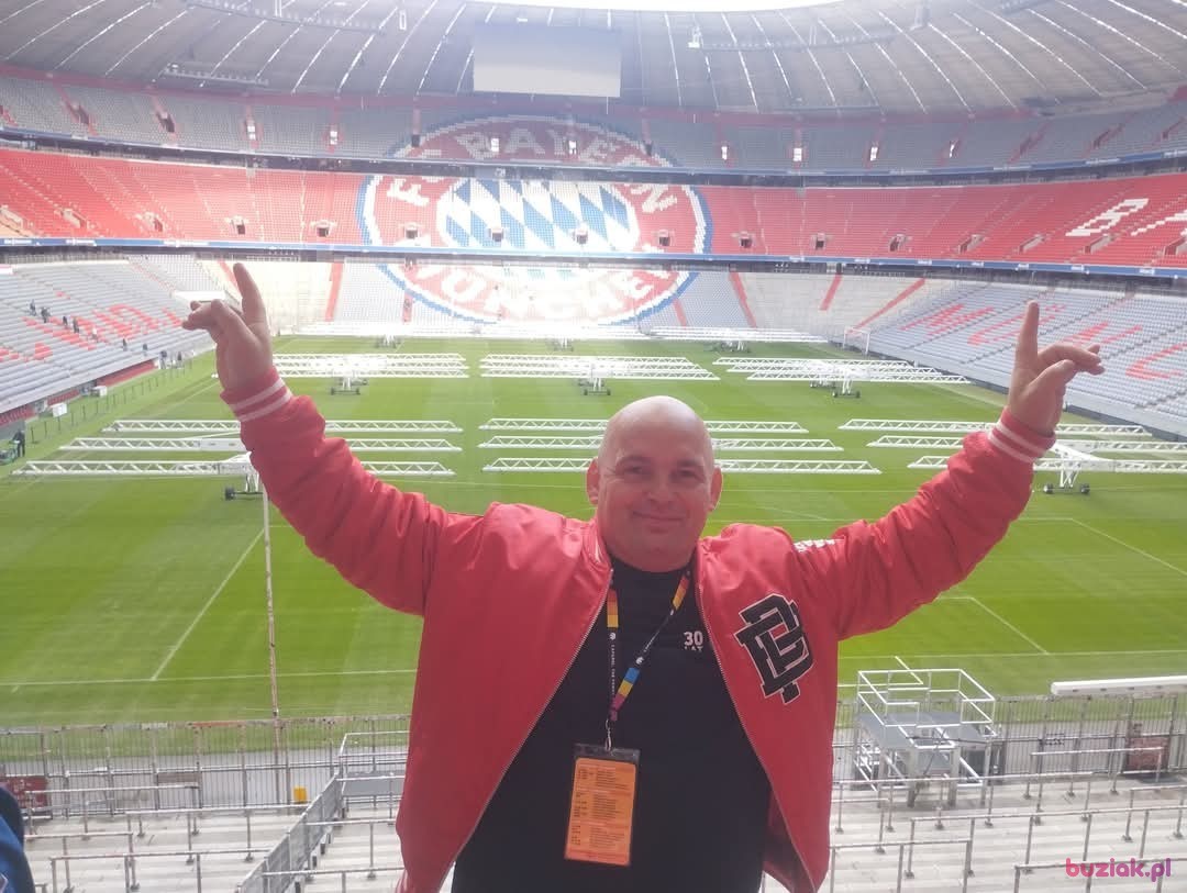 Xxxkhi, Male, 39, Jelenia Góra, Polska: 1