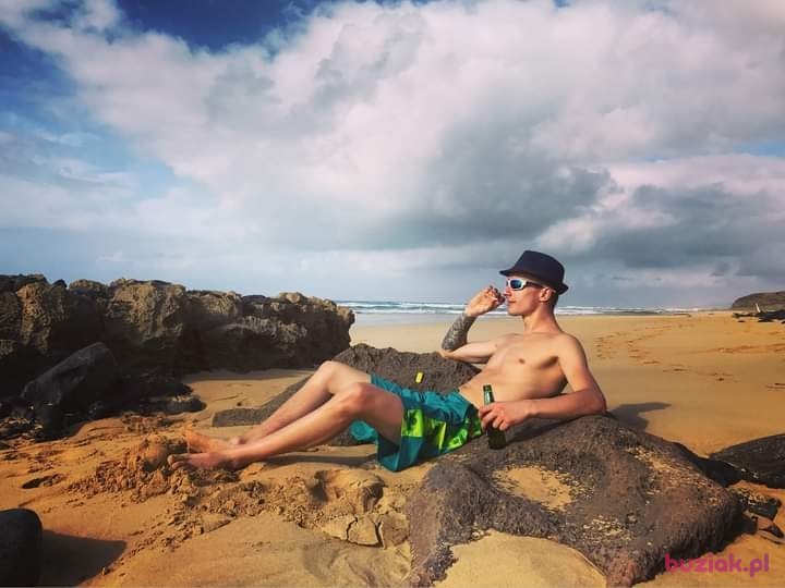 Karolek, Mężczyzna, 33, Boston, Wielka Brytania: 1