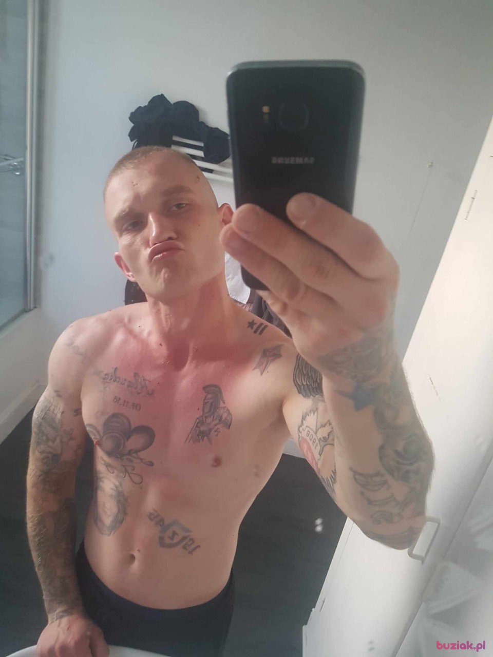 Artur, Mężczyzna, 28, Garston, Wielka Brytania: 1