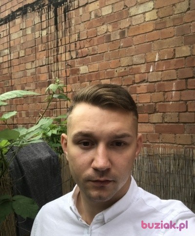 Lukasz, Male, 31, Wielka Brytania: 1