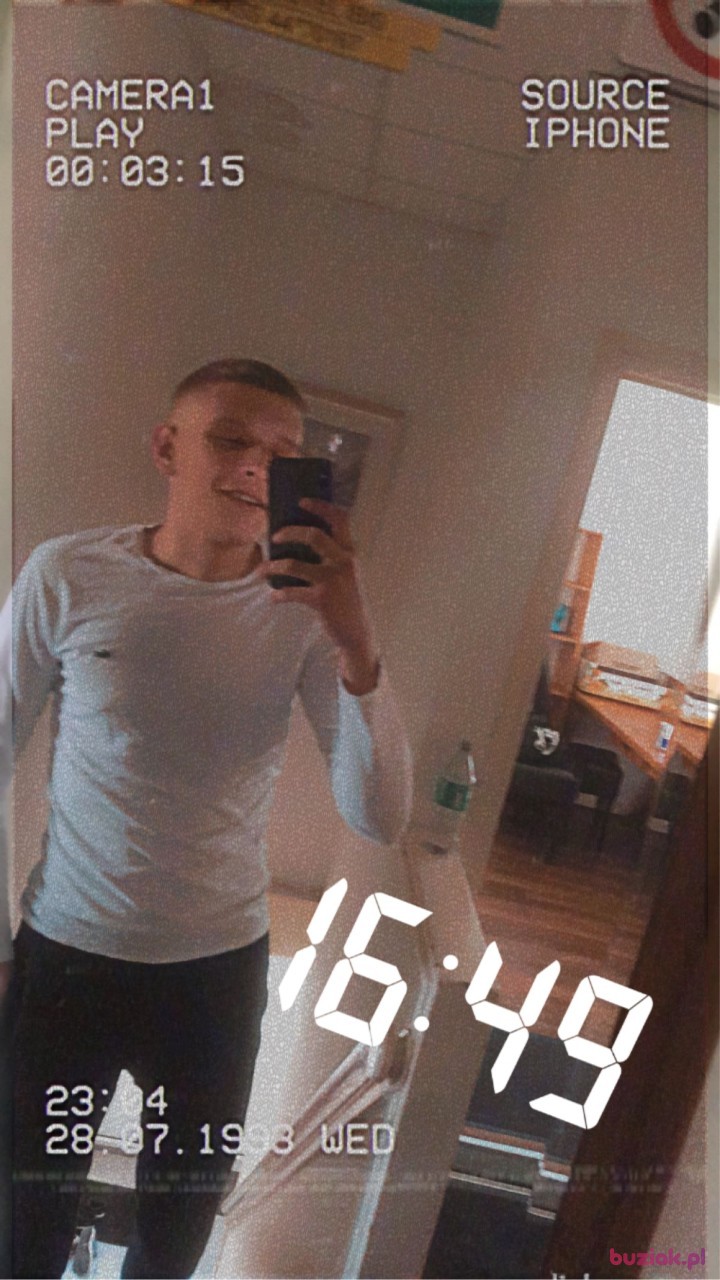 Qbs, Male, 25, Holandia: 1