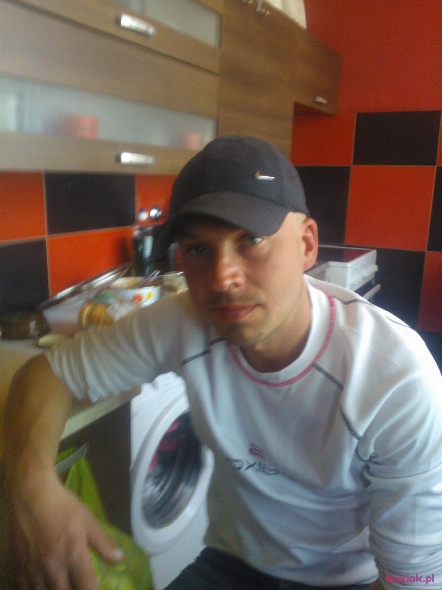 tom, Mężczyzna, 38, Piotrków Trybunalski, Polska: 1