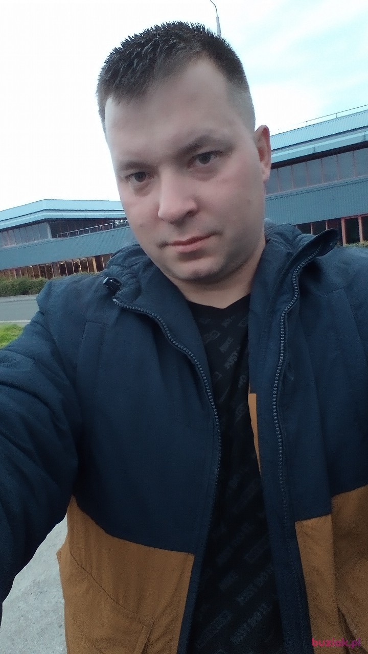 Łukasz, Mężczyzna, 42, Wielka Brytania: 1