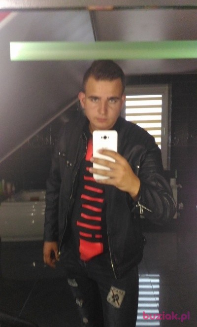 Maciek, Male, 26, Sulejów, Polska: 1