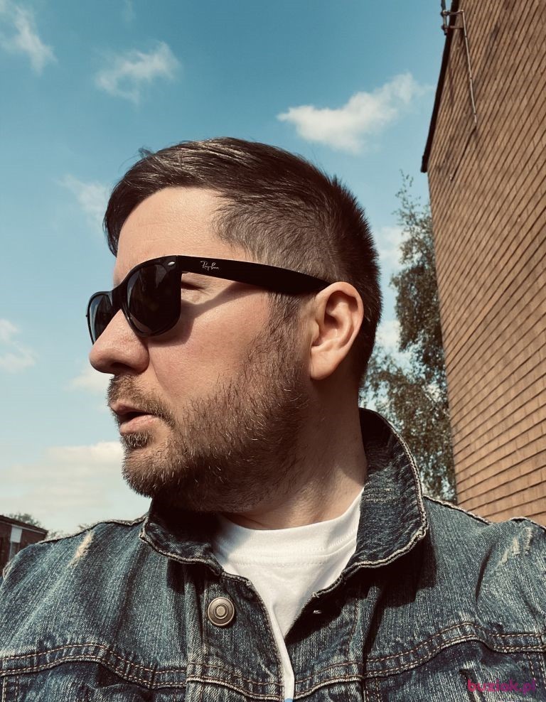 Sebastian, Mężczyzna, 40, Wielka Brytania: 1