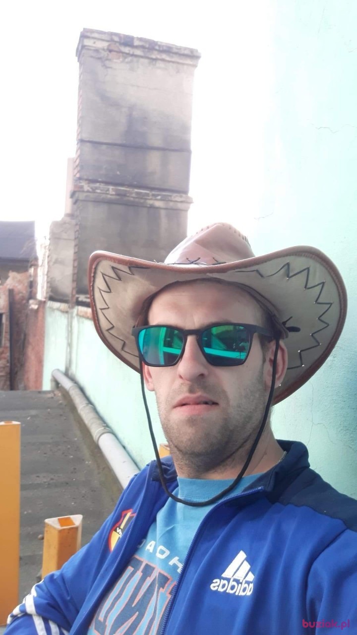 Waldek, Male, 30, Ostrzeszów, Polska: 1
