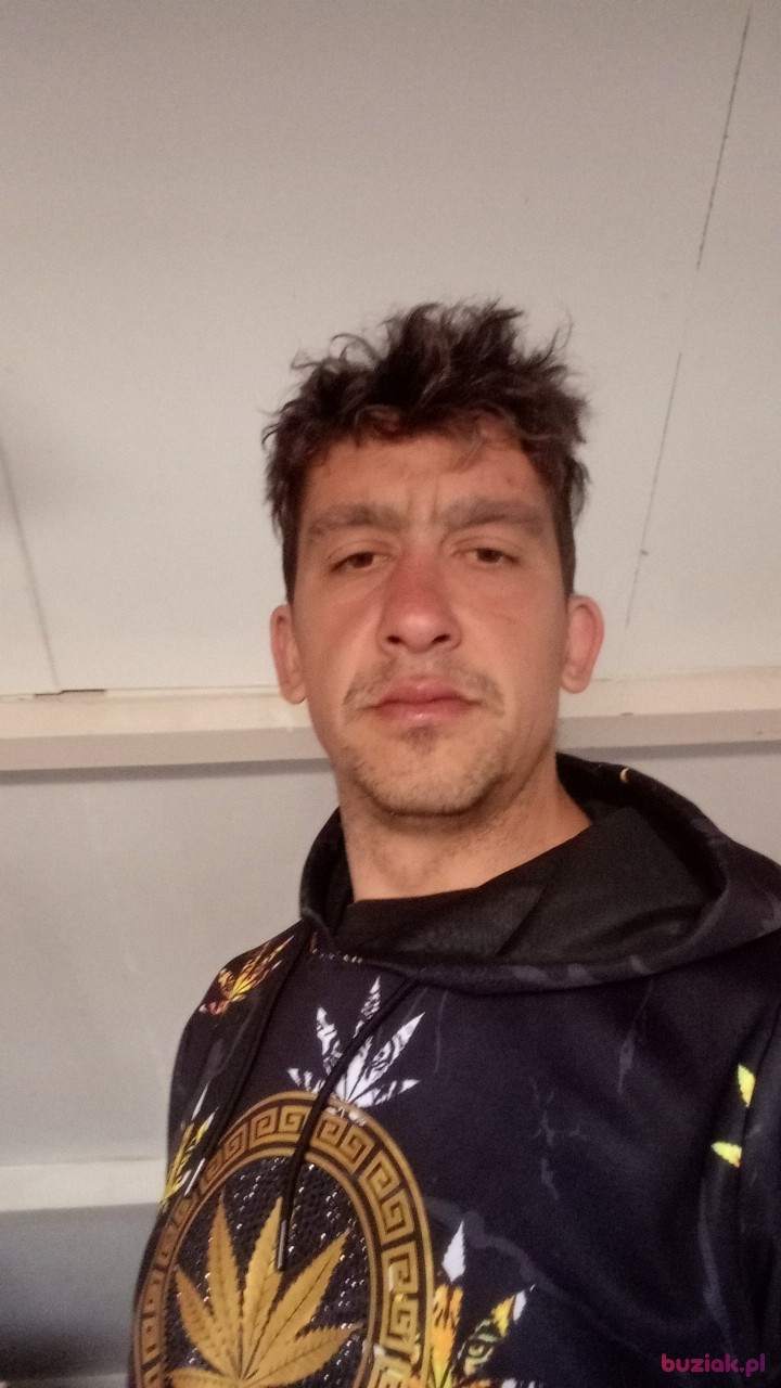 Allli, Male, 33, Eindhoven, Holandia: 1
