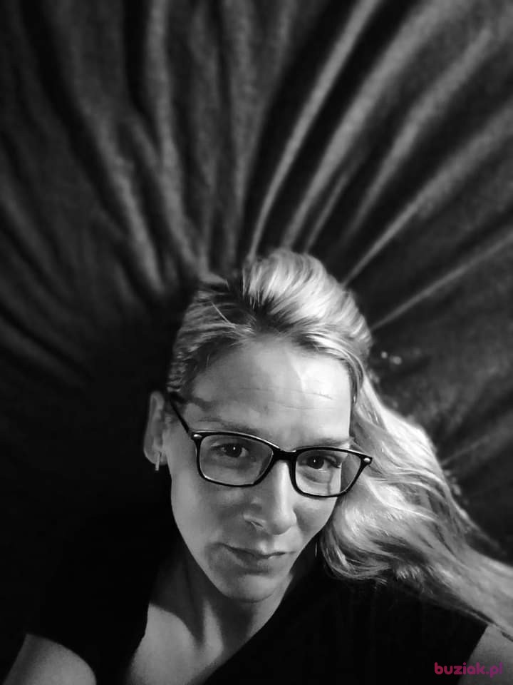 Marta, Kobieta, 43, Adamsdown, Wielka Brytania, Zdjęcie: 1