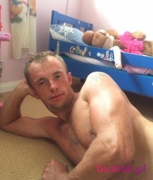 pittbul, Male, 45, Wielka Brytania: 1