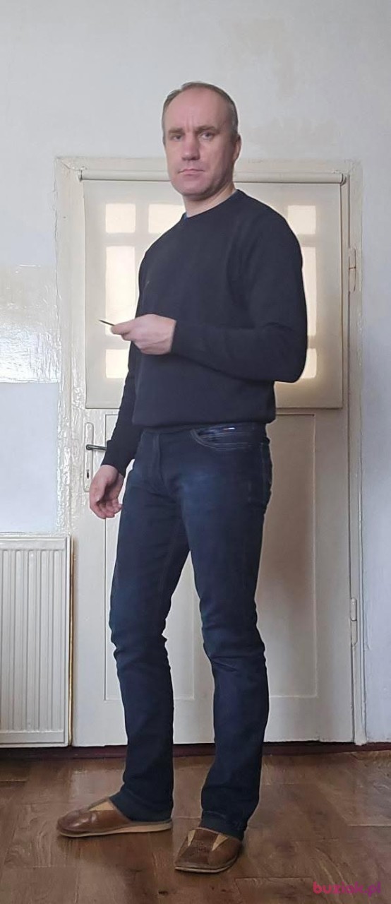 Wiktor, Male, 43, Wieluń, Polska: 1