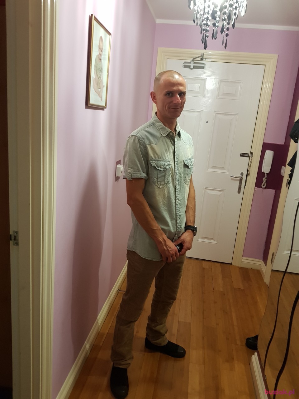 Pshem, Mężczyzna, 43, Reigate, Wielka Brytania: 1