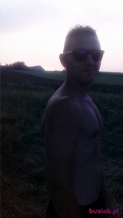 Adrian5614, Male, 28, Ślesin, Polska: 1
