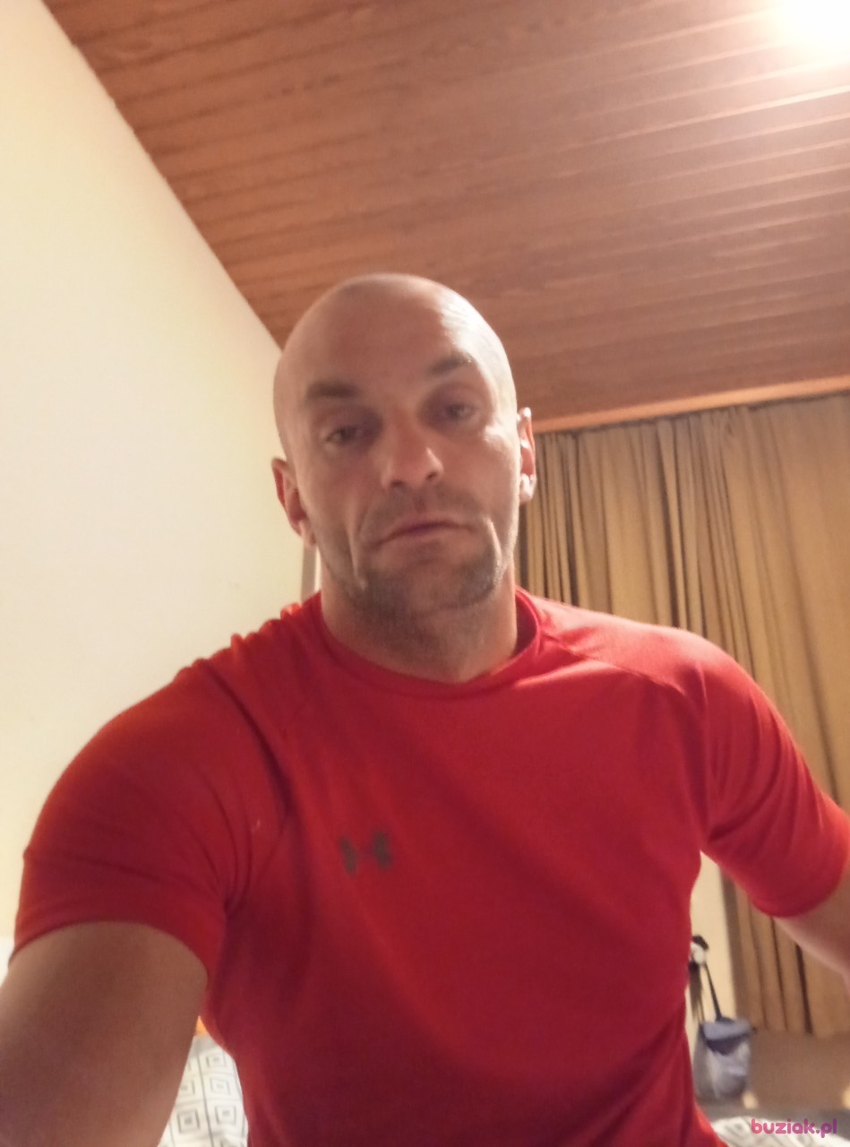 Robi, Male, 40, Niemcy: 1