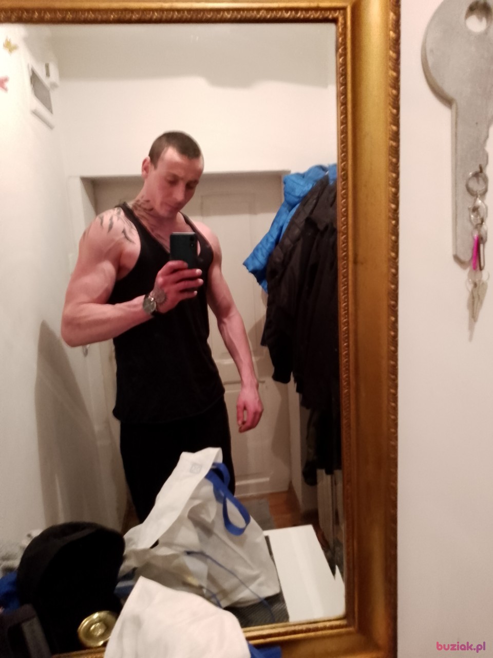Tomek, Male, 27, Śrem, Polska: 1