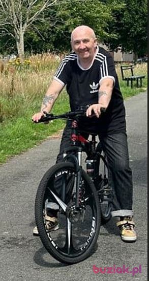 Marek, Male, 62, Lancaster, Wielka Brytania: 1