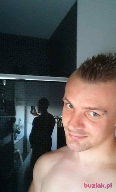 Marek13579, Male, 37, Niemcy: 1